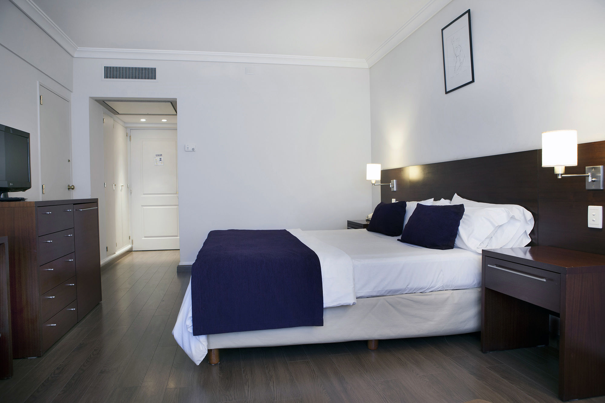 Dazzler By Wyndham Buenos Aires San Martin Hotel Exterior photo